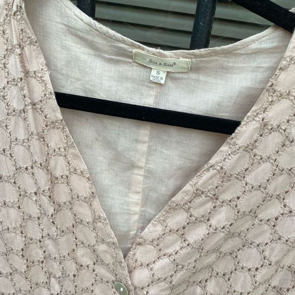 Sim & Sam 🐾 Pale Pink Eyelet Short-Sleeve Dress Size Small - Picture 2 of 9